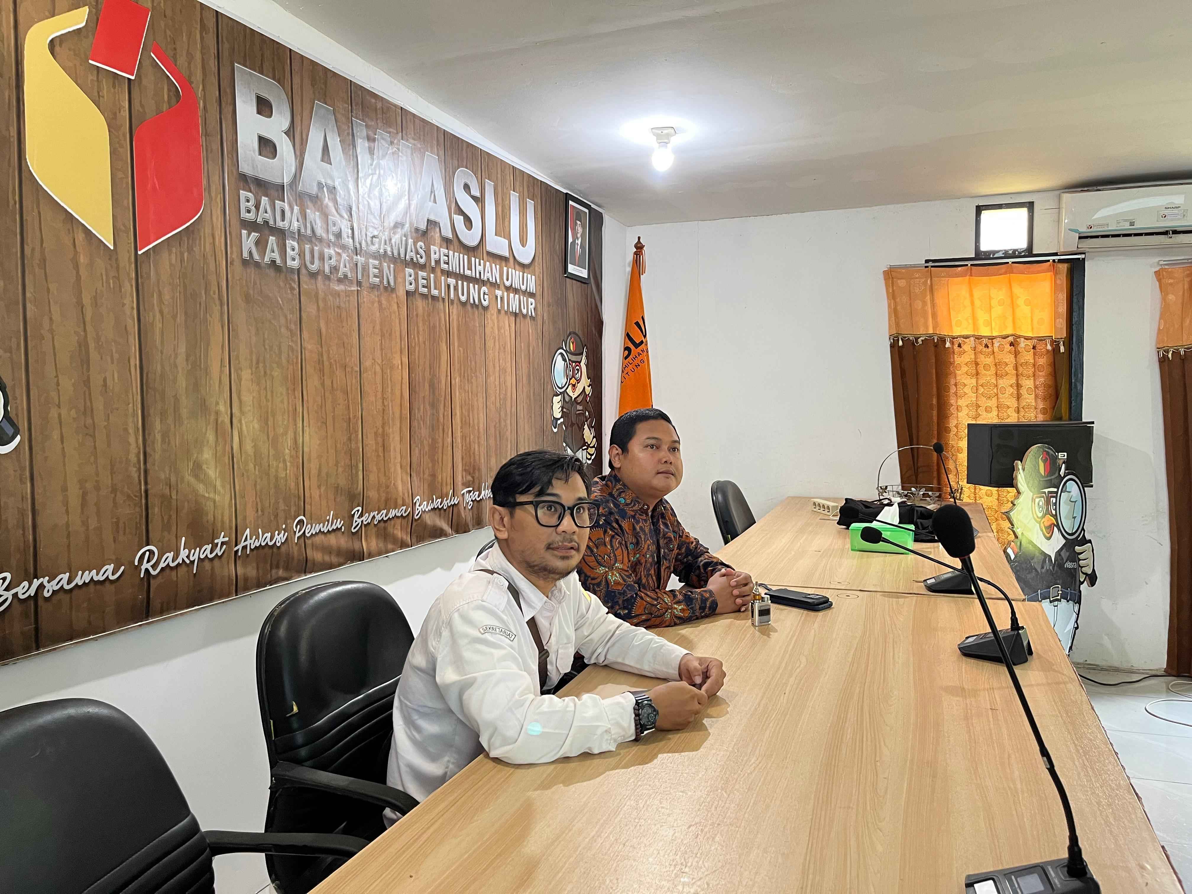RAPAT INTERNAL