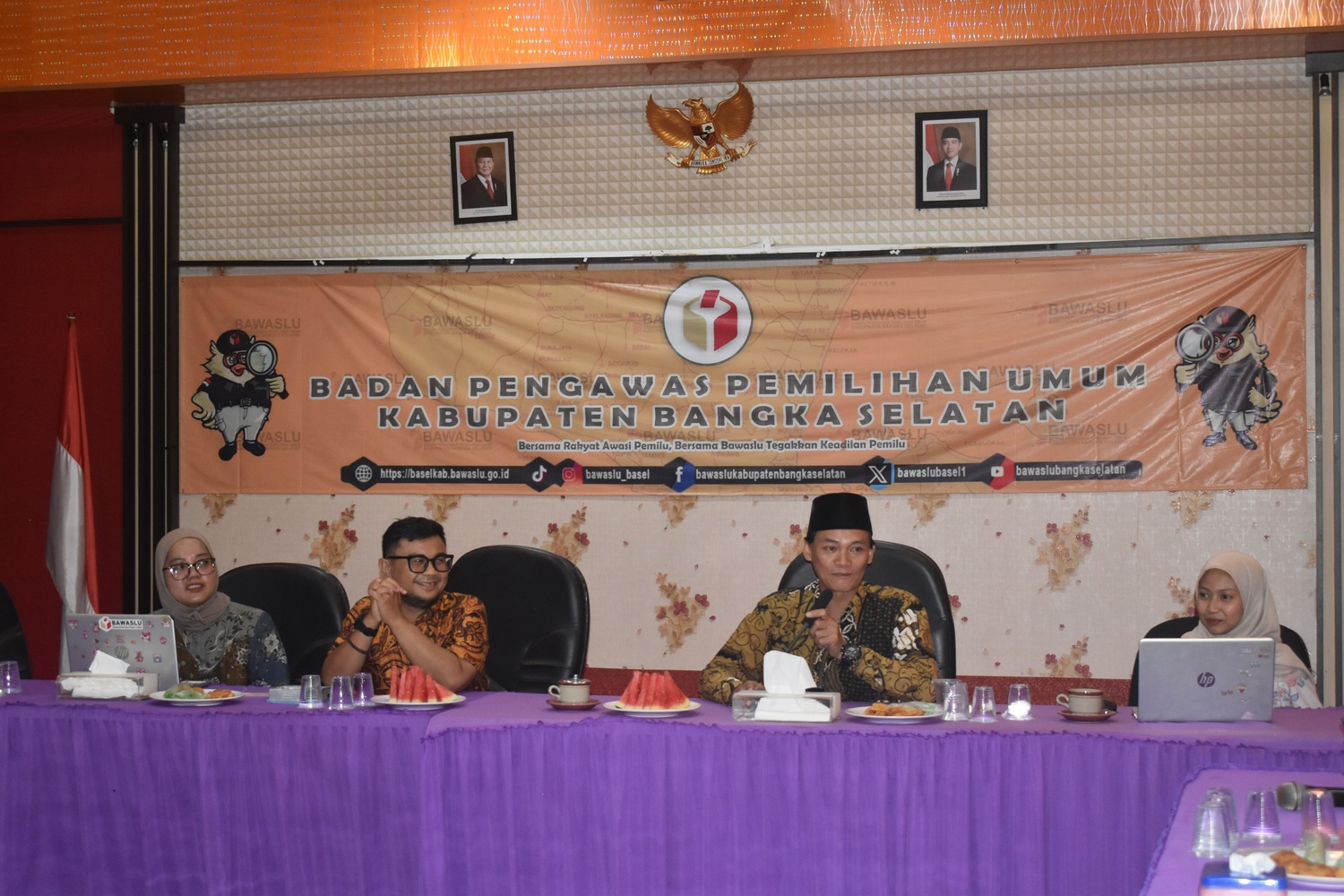 Hukum