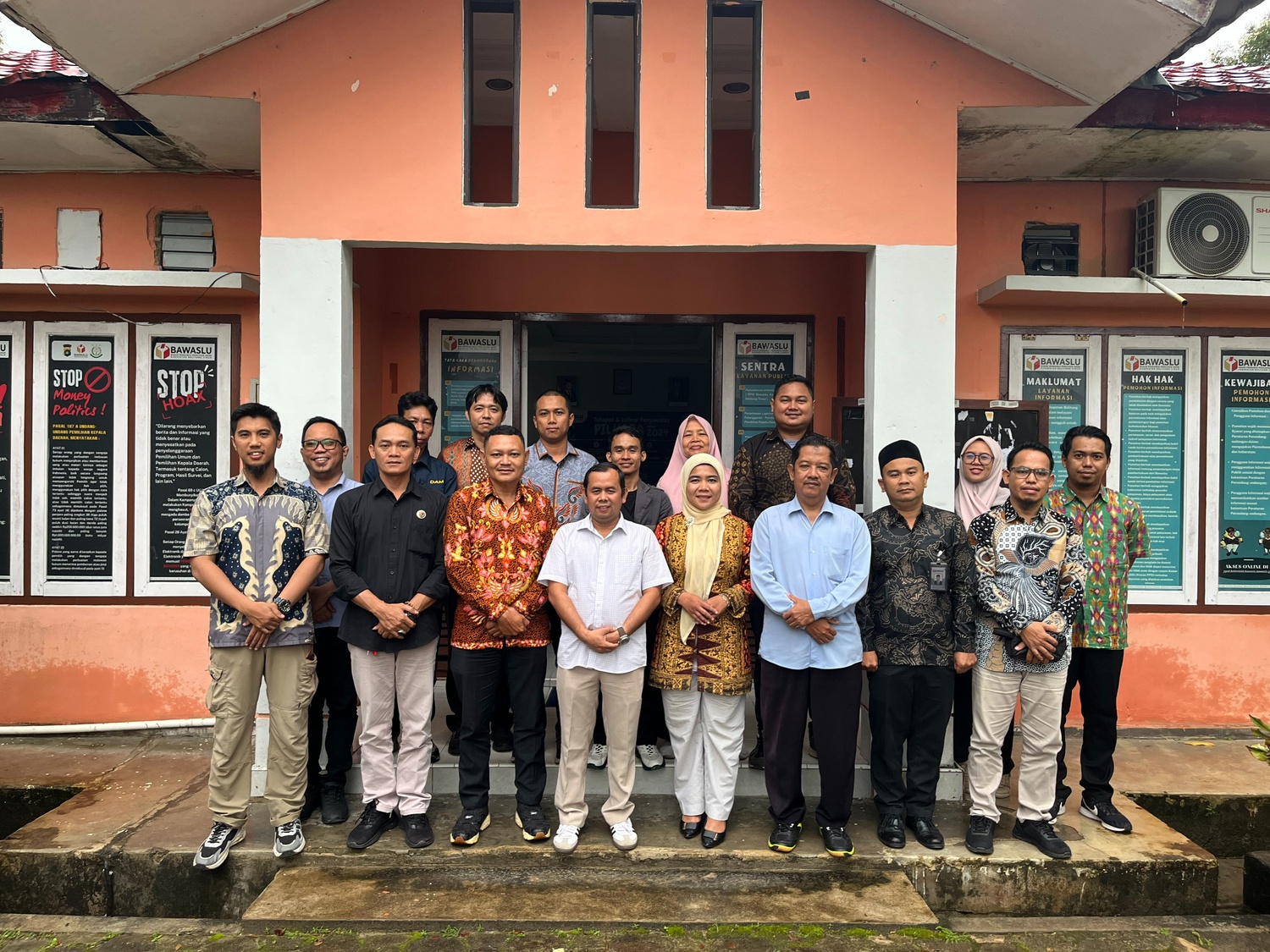 Hukum