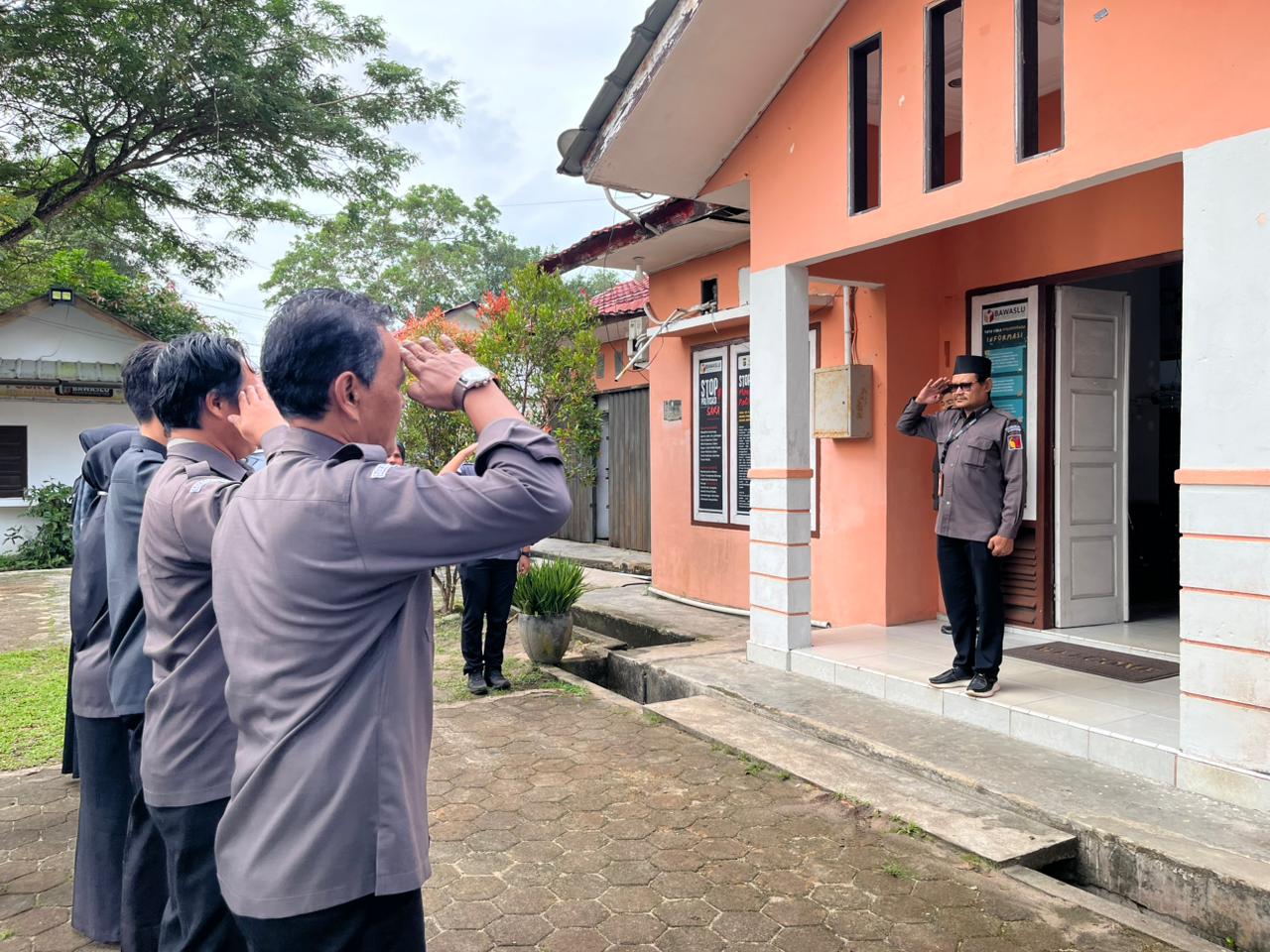 Apel Mingguan