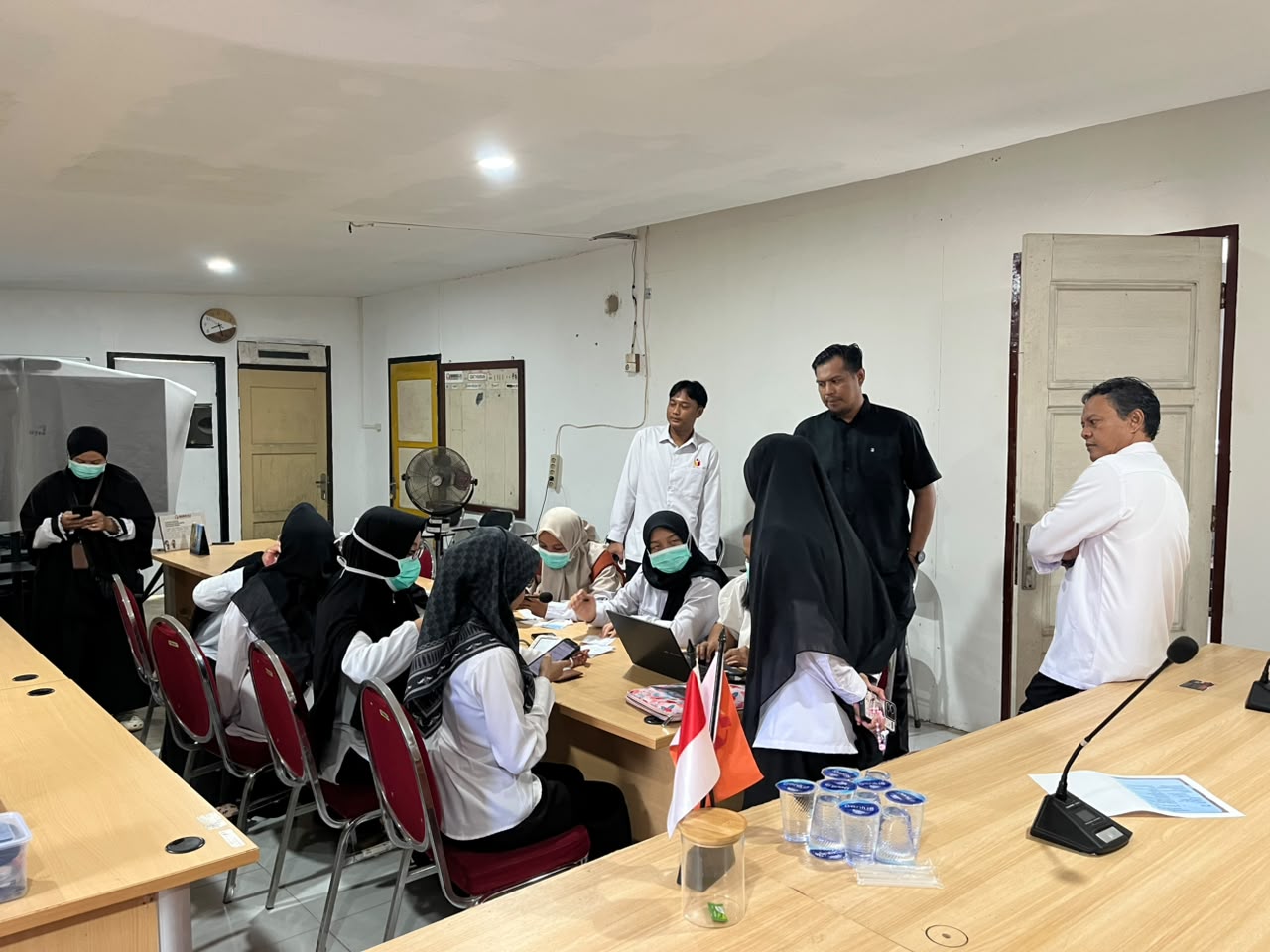RAPAT INTERNAL