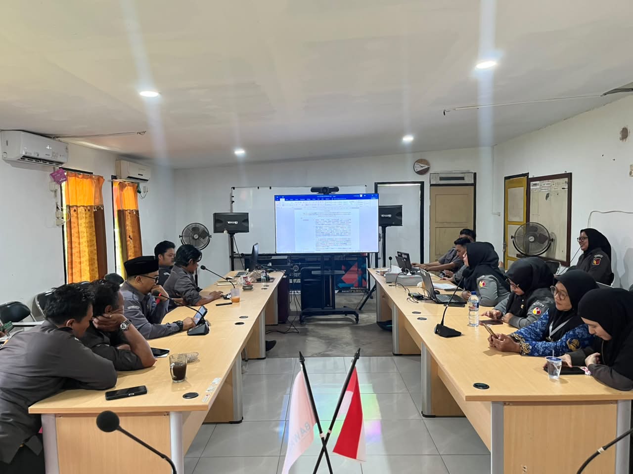 RAPAT INTERNAL