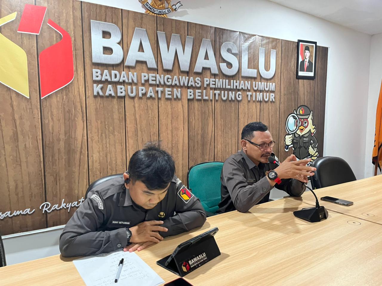 RAPAT INTERNAL