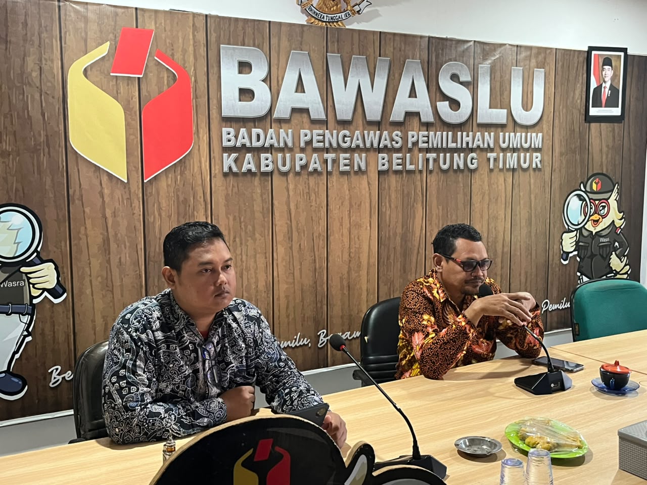 RAPAT INTERNAL